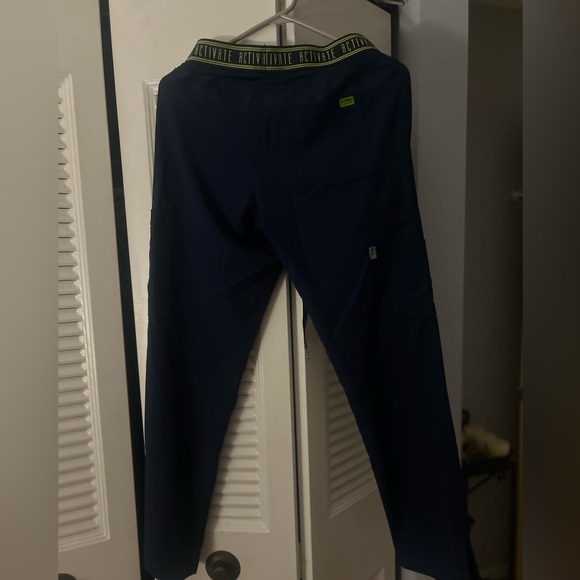 Med Couture Women's Navy Cargo Pants - Picture 3 of 3